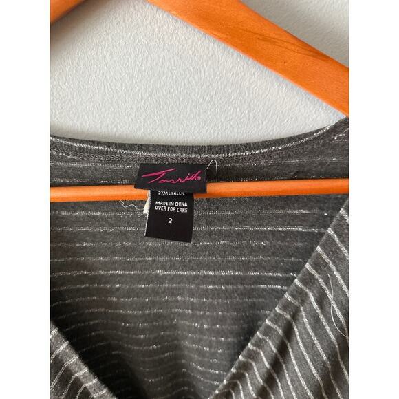 Womens Size 2x Torrid Faux Wrap Dress - Picture 2 of 6